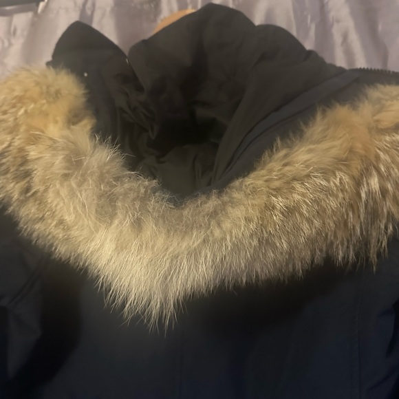 Canada Goose Loretta Parka (coat) - Picture 9 of 10